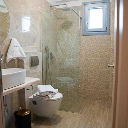 La Cruz Luxury Apartments Stavros  Exterior photo